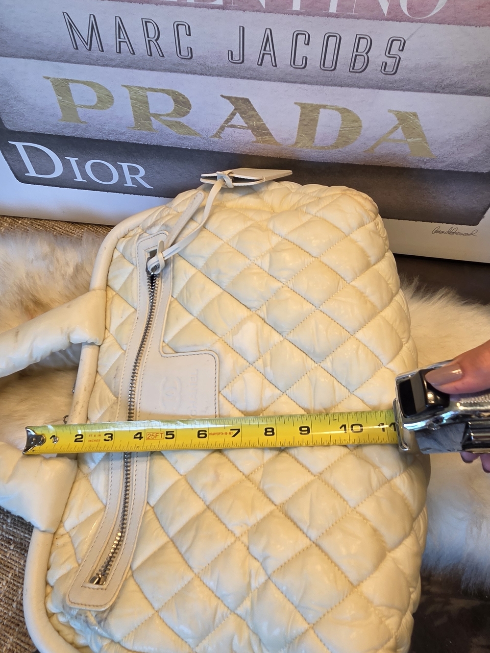 CHANEL COCOON  Cream Quilted Dome Tote with Authenticity Card. Code -With FLAWS - Picture 7 of 16
